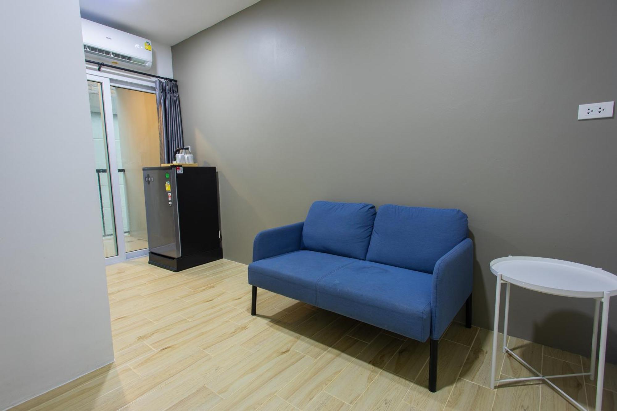 Zayn Express & Suites Bangkok Exterior foto