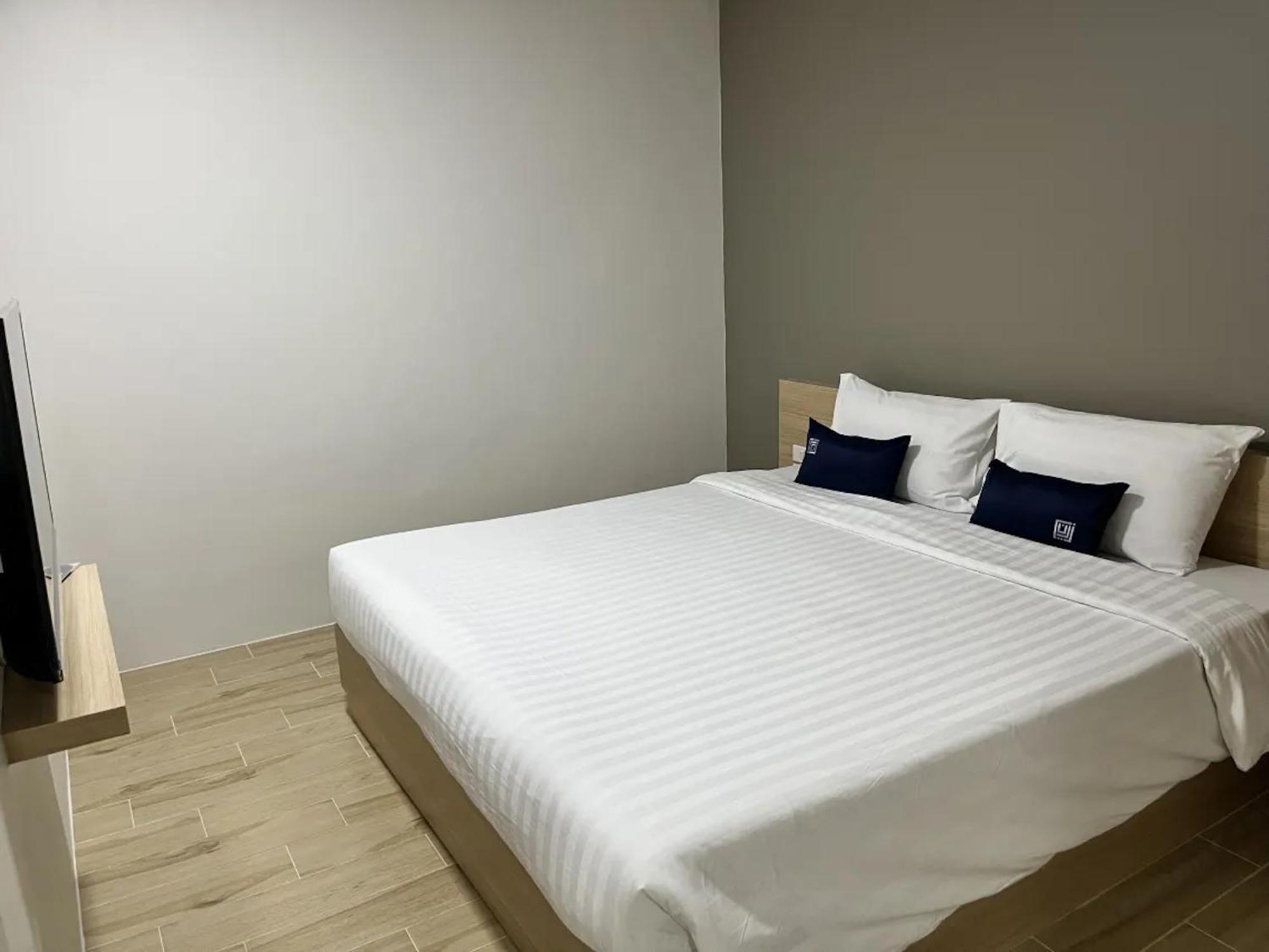 Zayn Express & Suites Bangkok Exterior foto